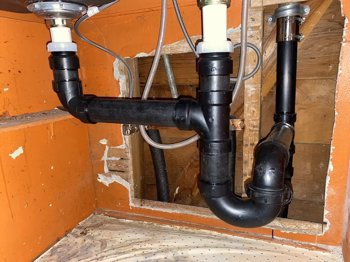 Professional Pipe Bursting equipment and tools on the job in Ferguson